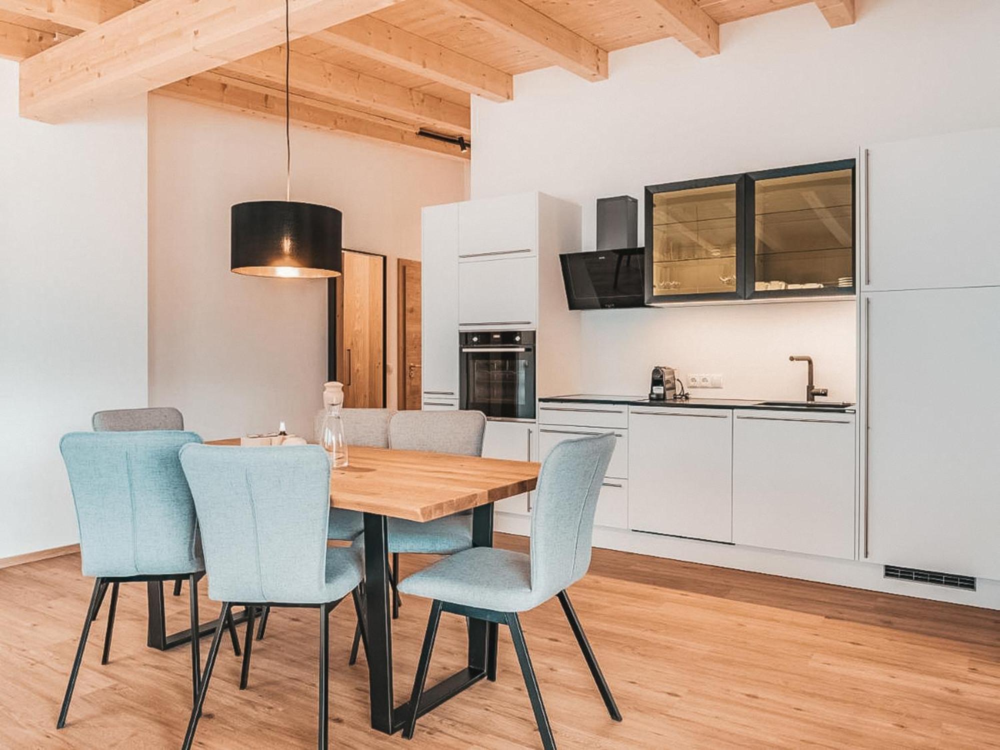 Chez Nous - Balcony Und Car Park By Alpenluxus Appartements 菲根 外观 照片