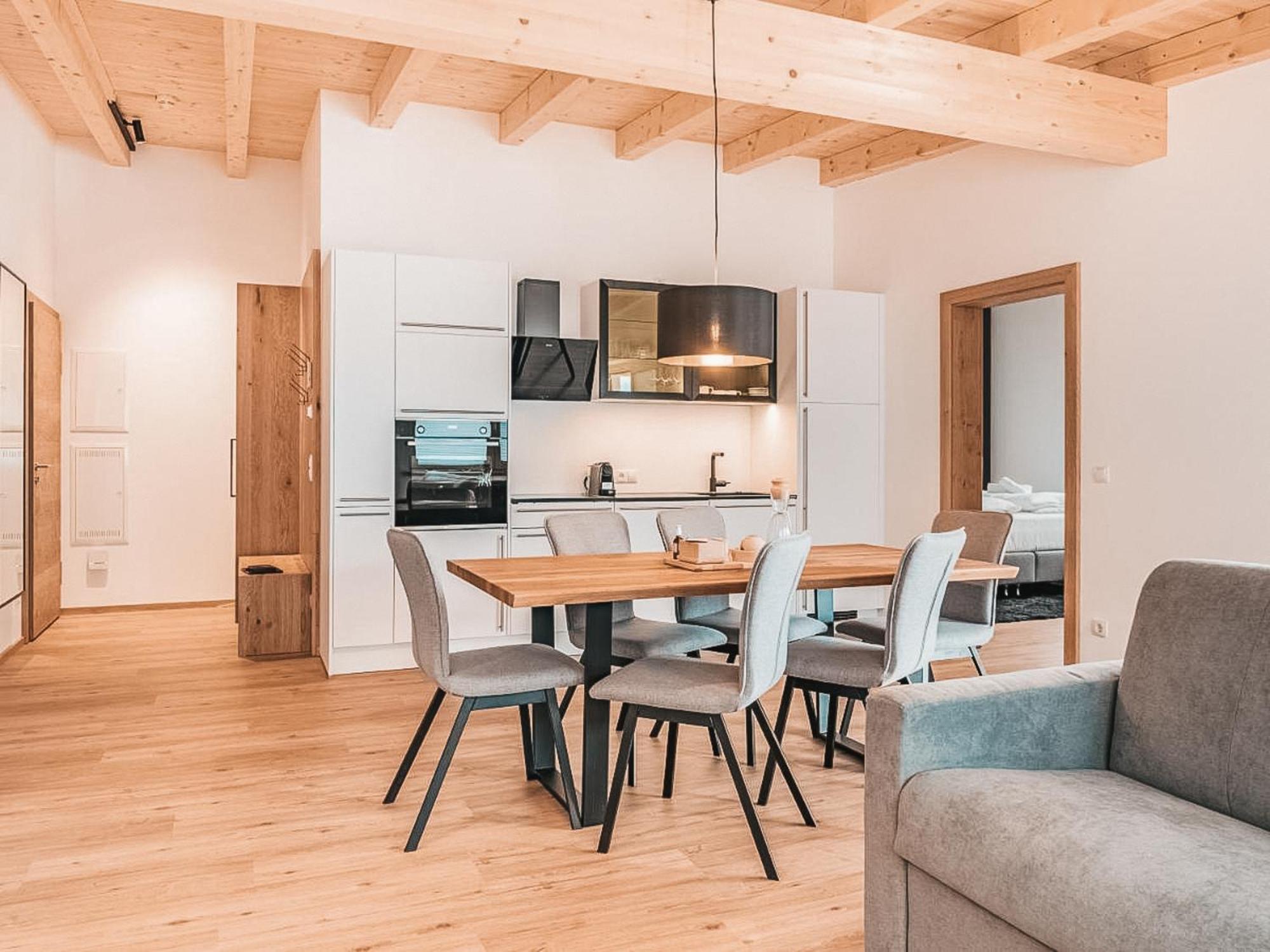 Chez Nous - Balcony Und Car Park By Alpenluxus Appartements 菲根 外观 照片